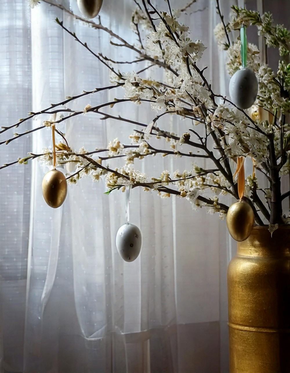 Chic Easter Egg Ornaments
