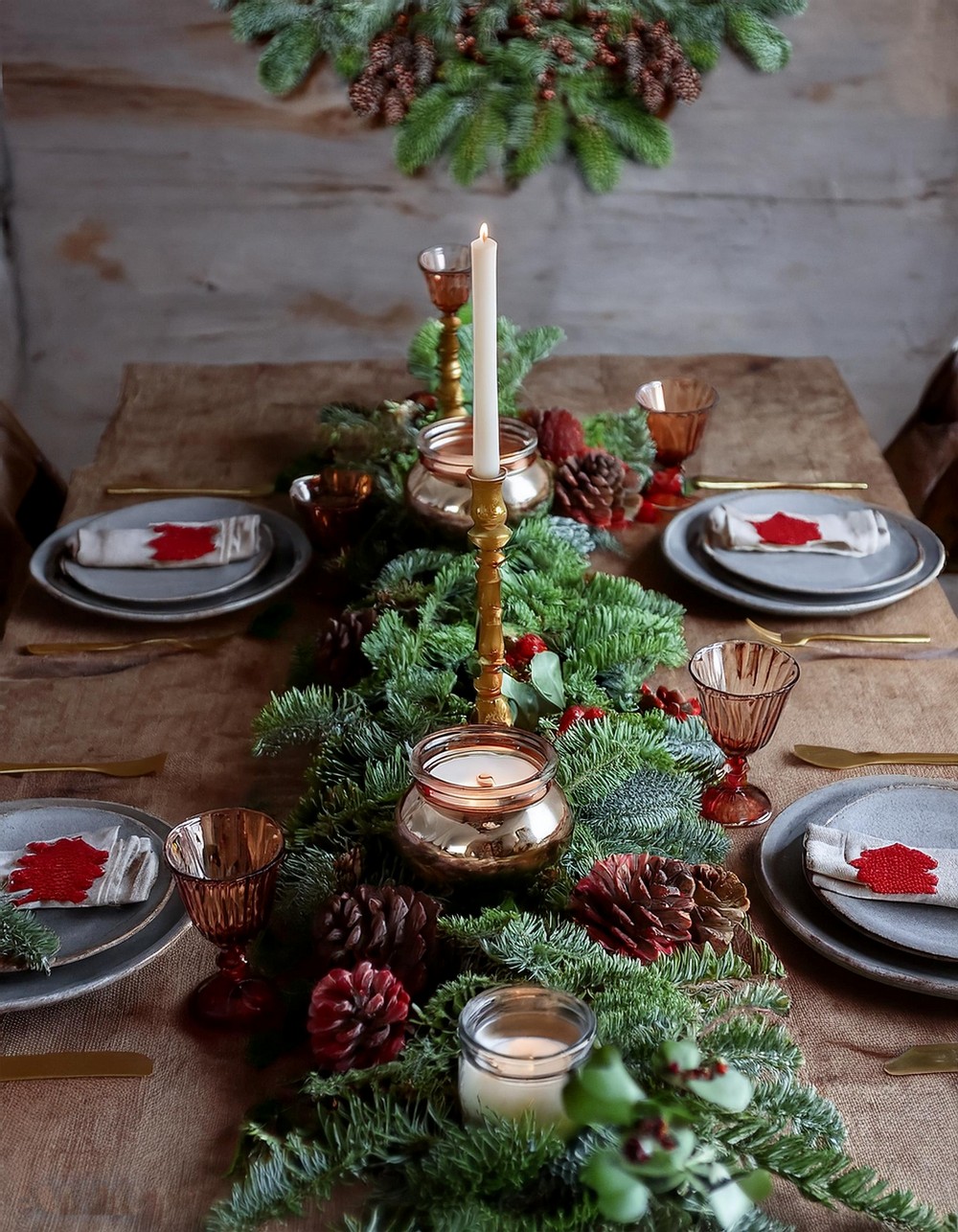 Farmhouse-Inspired Holiday Table Settings