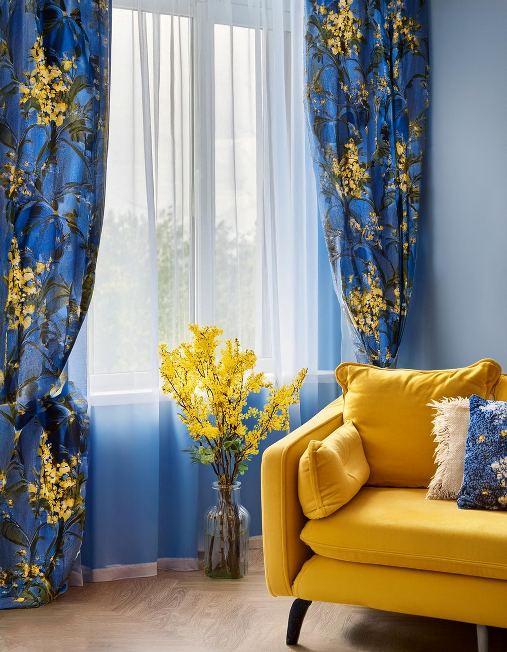Blue And Yellow Floral Patterned Curtains