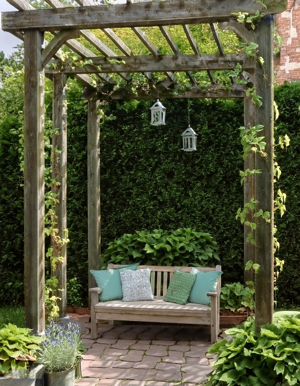 DIY Pergola With Reclaimed Wood