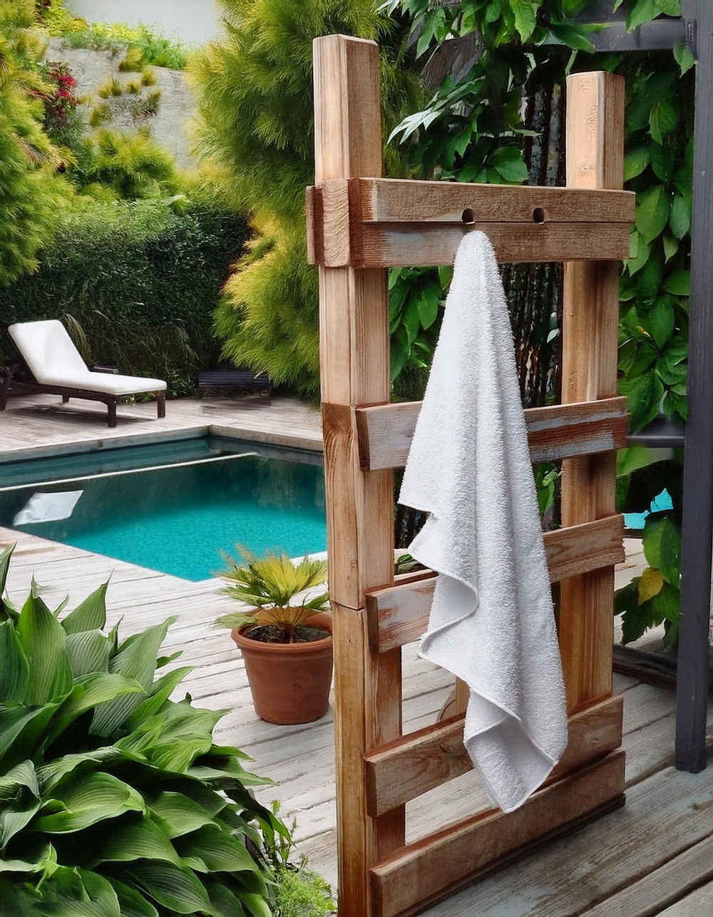 Repurposed Pallet Towel Racks with Rustic Charm