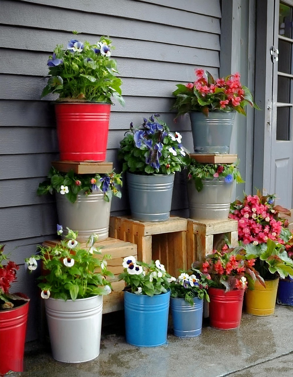 Repurposed Tins or Jars