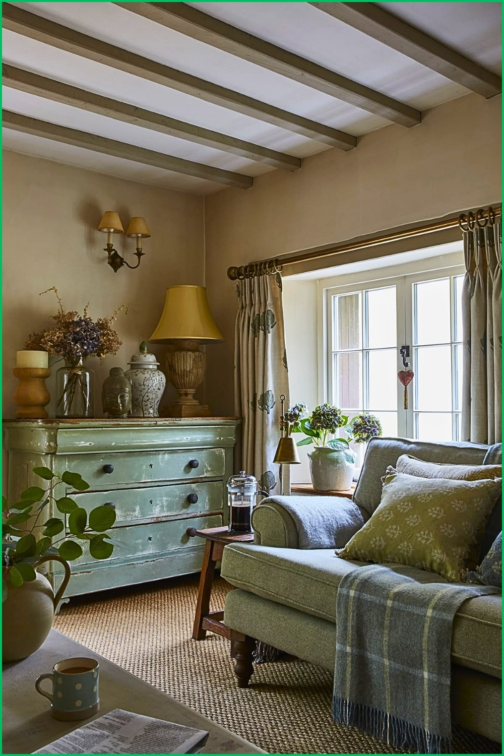 2 Vintage English Country Corner