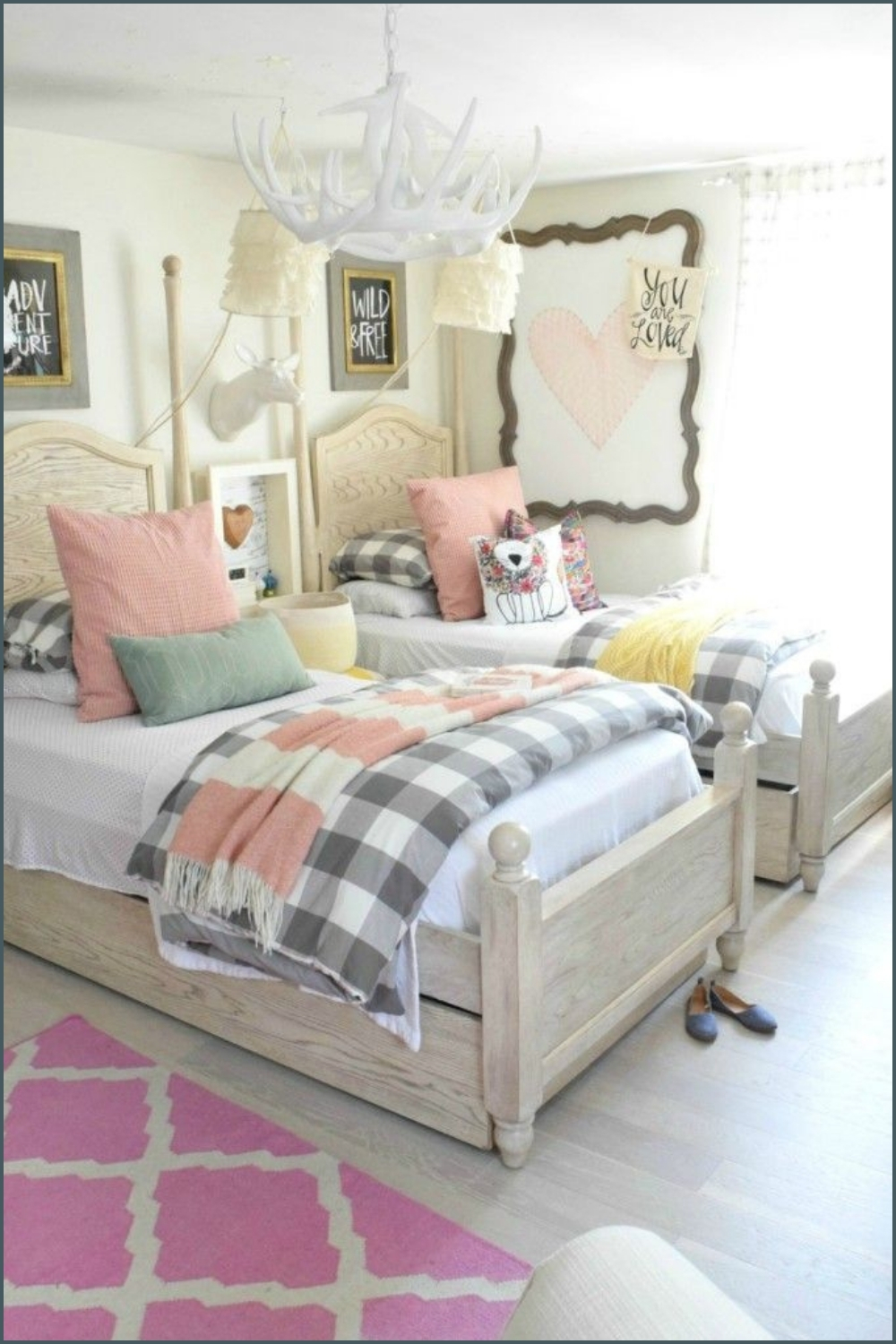 3 Charming Country Plaid Bedroom